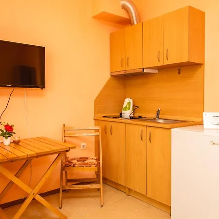 Apartment In The Center Of Sunny By Flat Mаnаger