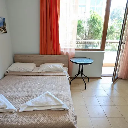 In The Center Of Sunny By Flat Mаnаger Daire Sunny Beach